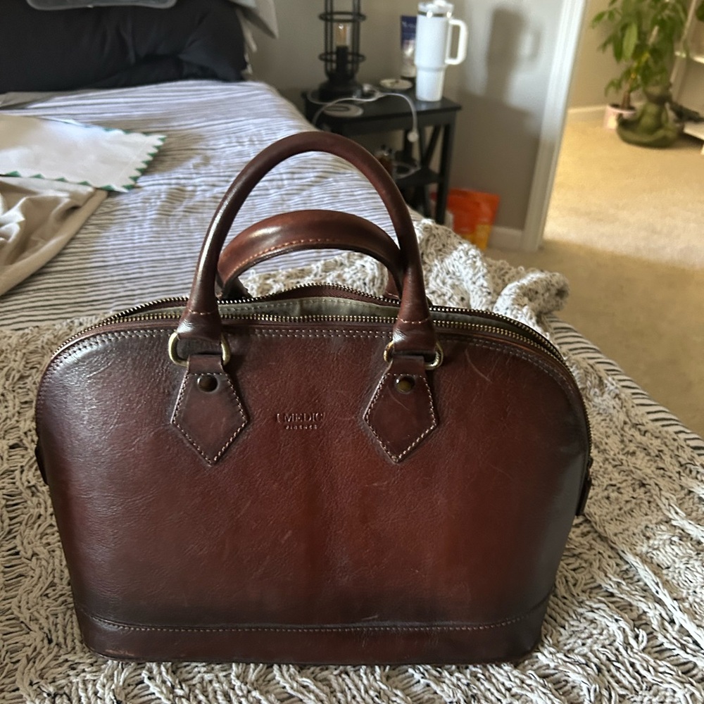 Elegant Brown Leather Bag & wallet